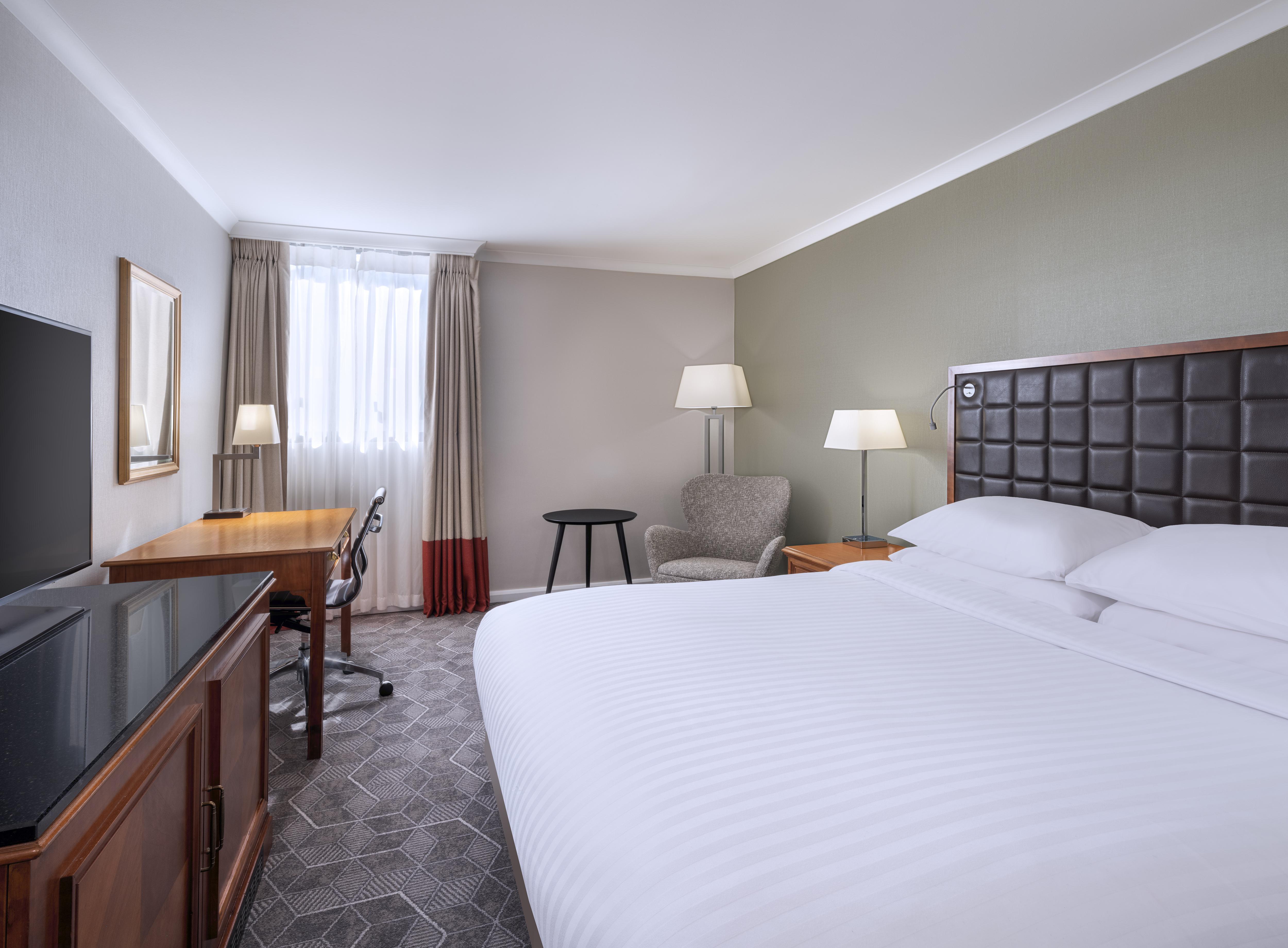 Delta Hotels By Marriott EDI Exteriér fotografie